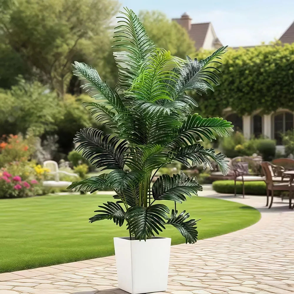 Artificial giant palm tree plant