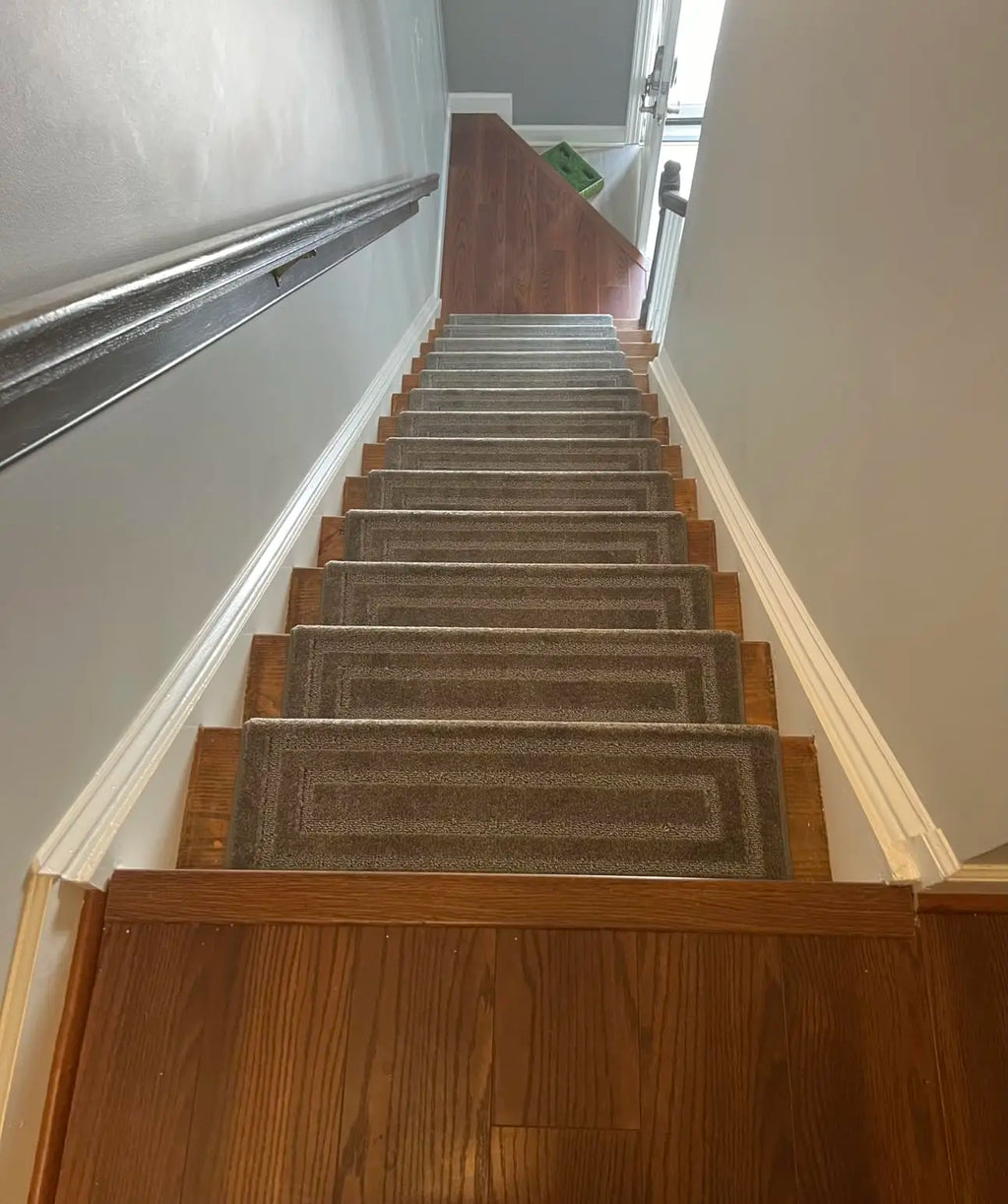 Carpet Stair Treads Set -Non-Slip